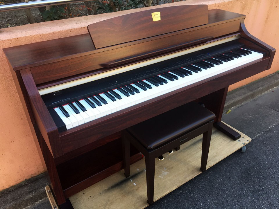 YAMAHA CLAVINOVA CLP330M - 東京都の家具